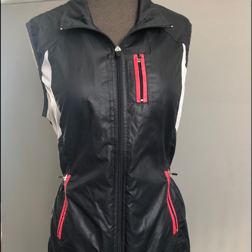 Beautiful and comfy vest